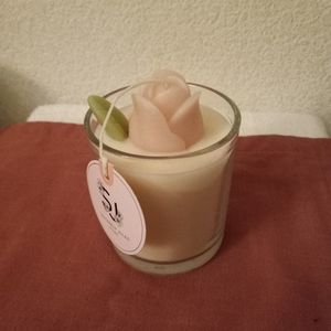 Rose candle